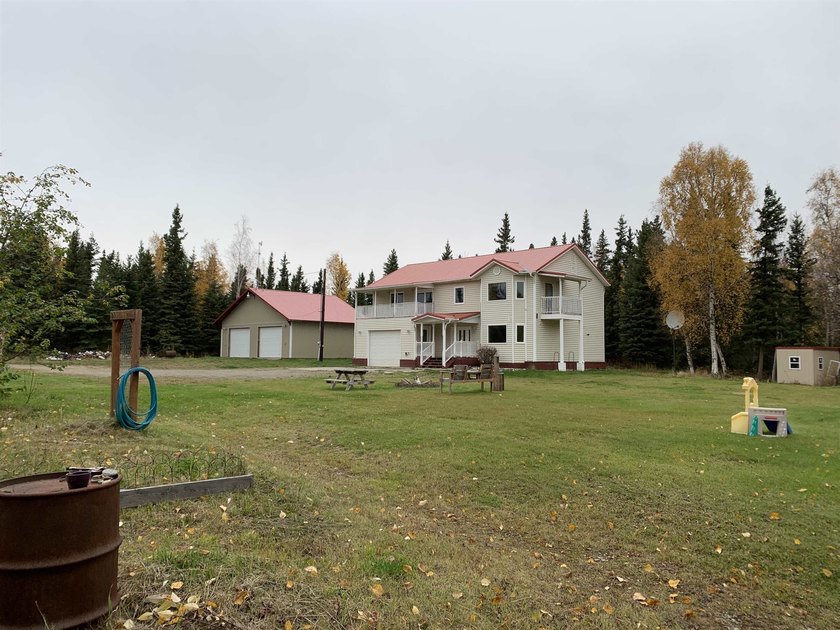 This spacious 2,400+ sq. ft. home offers 4 bedrooms, an office - photo 7