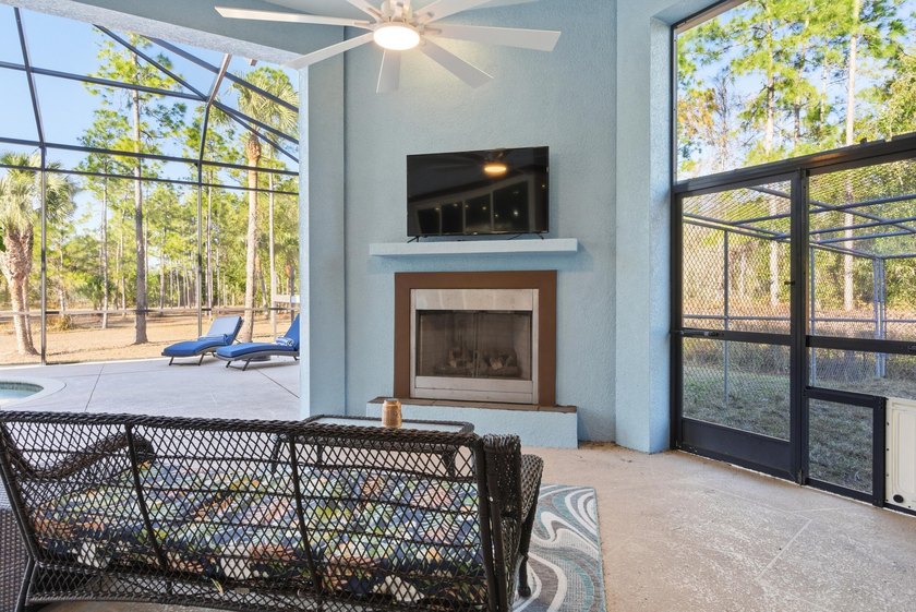 Set within the wide-open landscape of Golden Gate Estates, this - photo 7