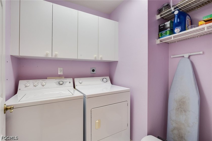 Furnished 2 bed + den condo in Parker Lakes with private views - photo 16