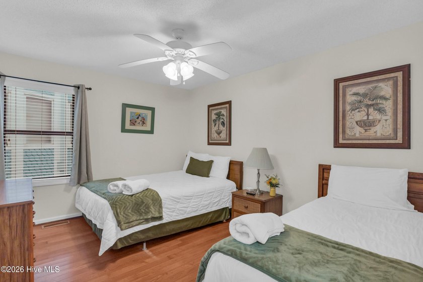 Whether you're looking for your own slice of paradise or a smart - photo 18