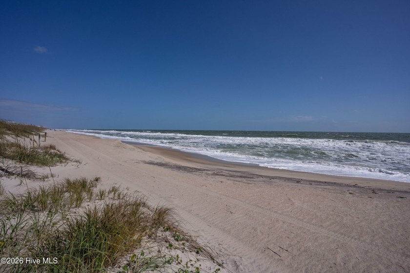 Whether you're looking for your own slice of paradise or a smart - photo 30