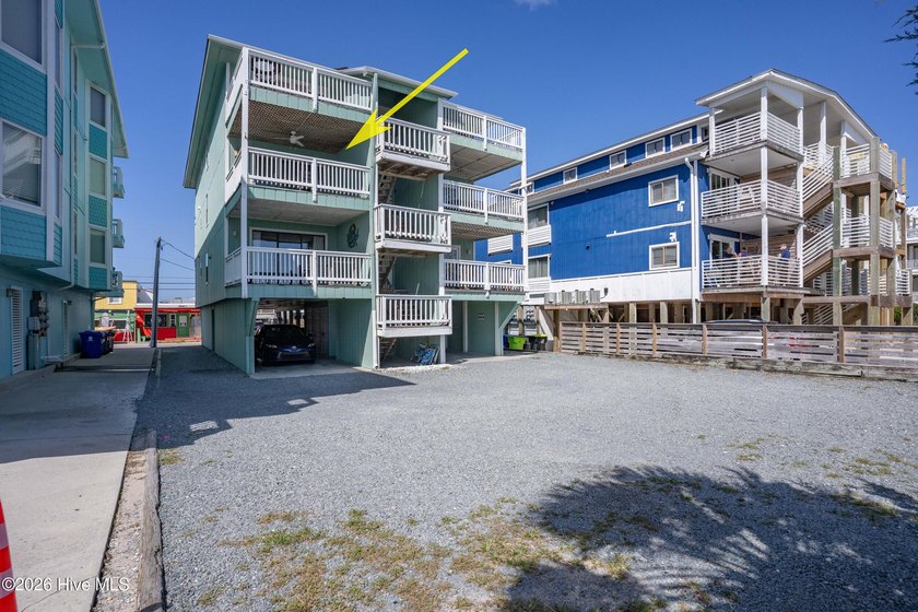 Whether you're looking for your own slice of paradise or a smart - photo 31