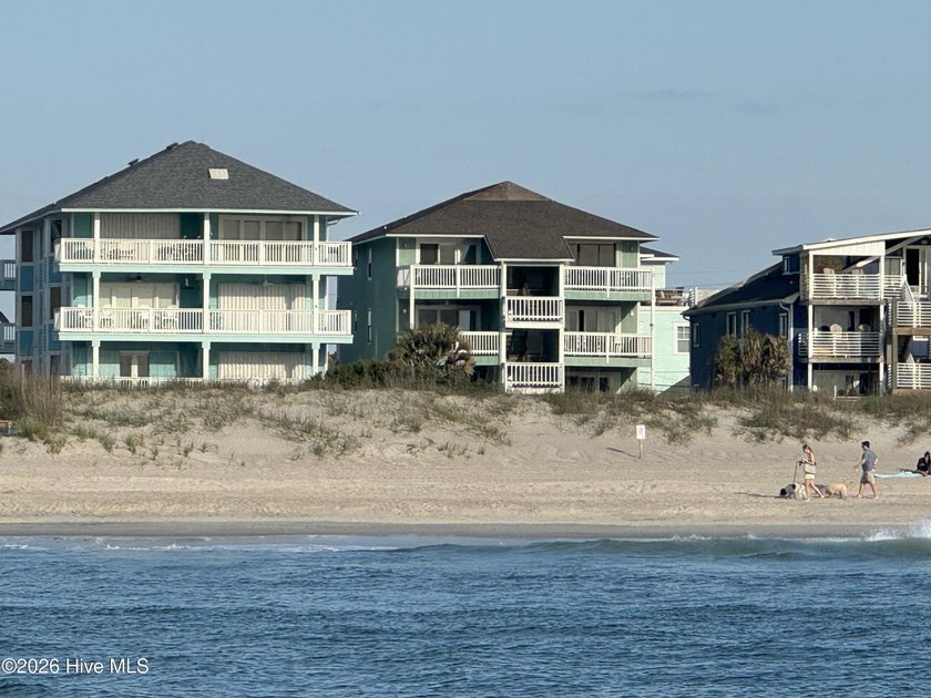 Whether you're looking for your own slice of paradise or a smart - photo 38