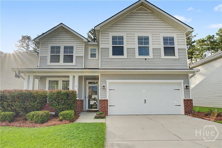 Move-in ready and beautifully updated! This well-maintained home - photo 2