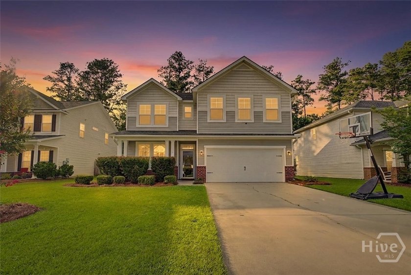 Move-in ready and beautifully updated! This well-maintained home - photo 3