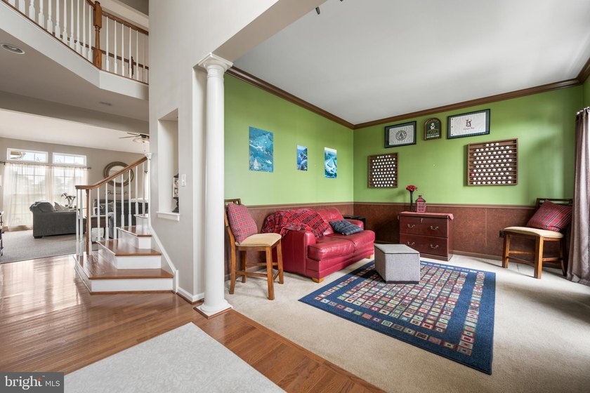 MOVE RIGHT IN, this spacious and contemporary four-bedroom home - photo 21