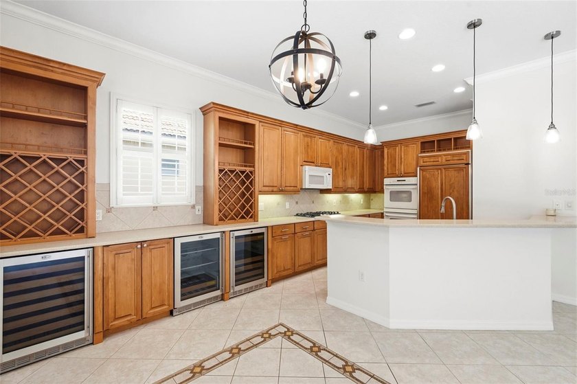 Welcome to luxury living in the prestigious Country Club at - photo 24