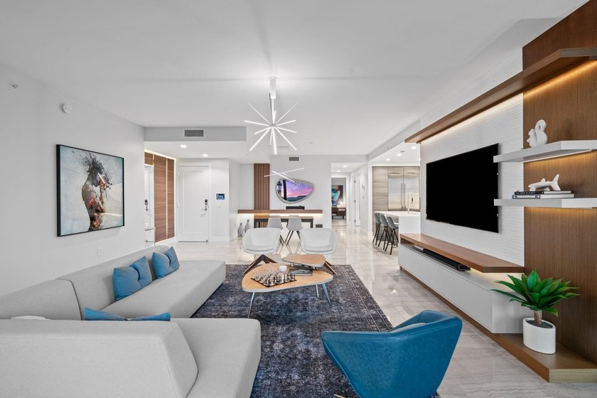 Best Value in the Building! Experience vibrant downtown living - photo 33