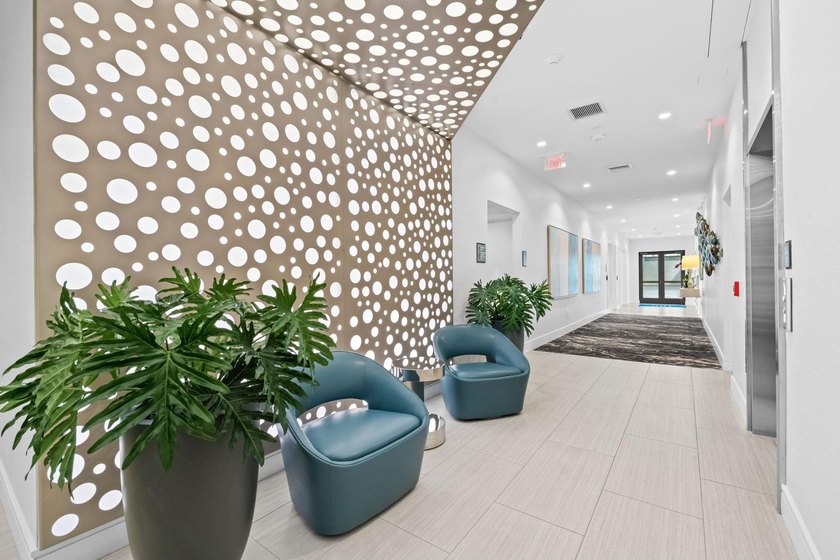 Best Value in the Building! Experience vibrant downtown living - photo 52