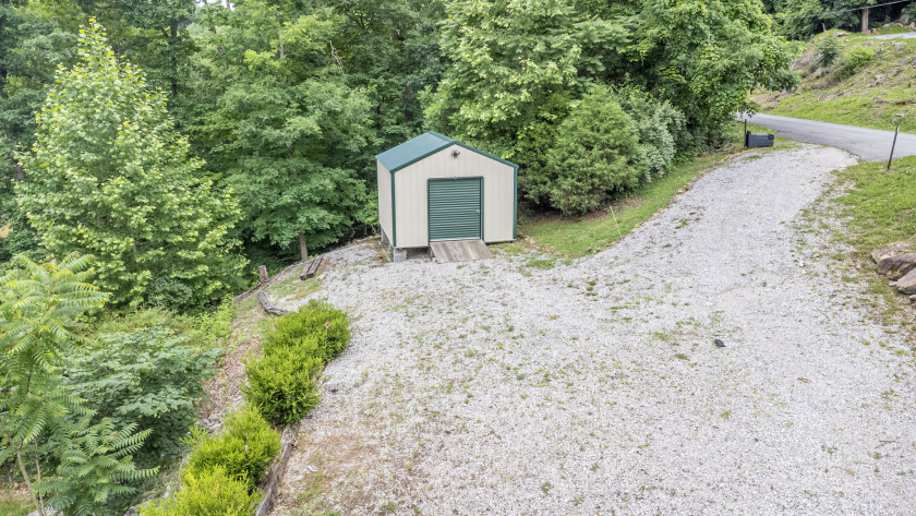 Heather Keith, Realtor
502.345.3052 - photo 29