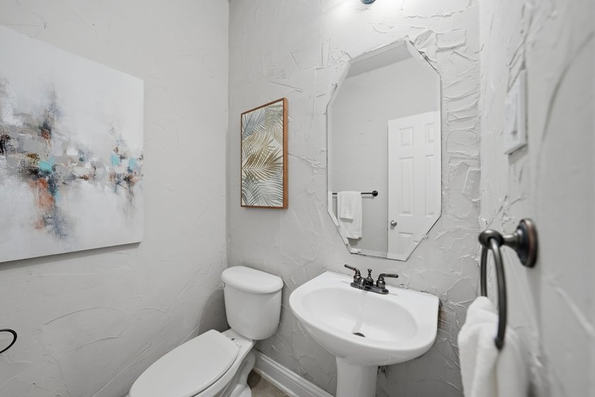 Welcome to this exceptional 4-bed, 3.5-bath home in the highly - photo 14