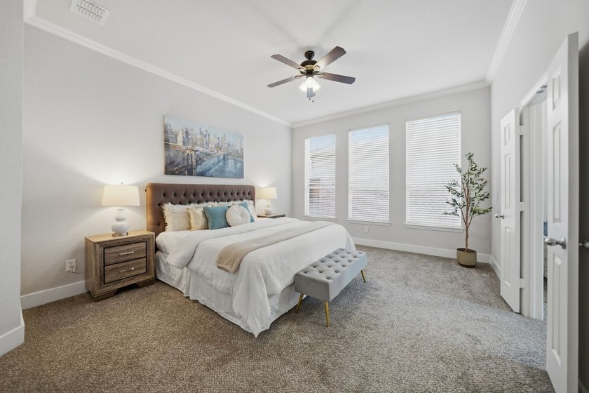 Welcome to this exceptional 4-bed, 3.5-bath home in the highly - photo 15