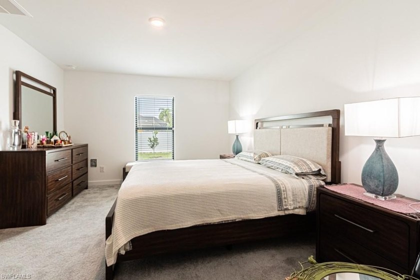 Nearly new three-bedroom, two-bath home located in Northwest - photo 16