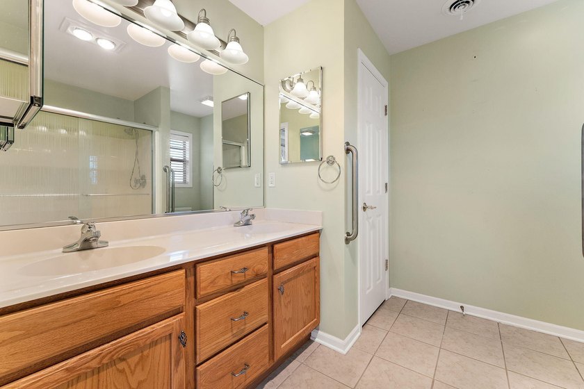 This one isn't just a hole-in-one... It's a lifestyle upgrade - photo 19