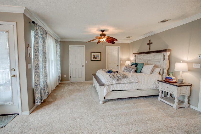 Experience the best of coastal living at 1188 N Bayshore Drive - photo 20
