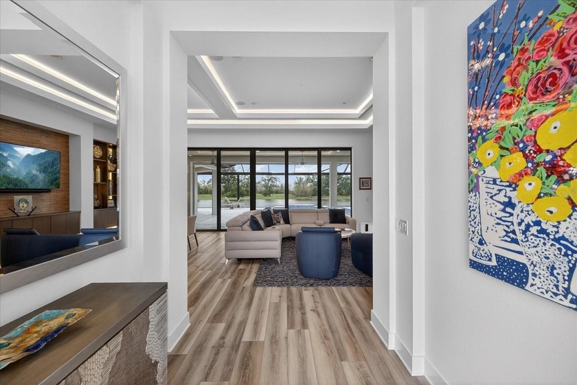 Considering building a custom home or working with a luxury - photo 7