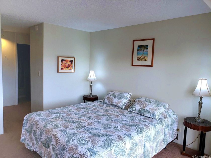 Spacious 29th-Floor 2BR/2BA Live-Work Residence | Ocean, Diamond - photo 14