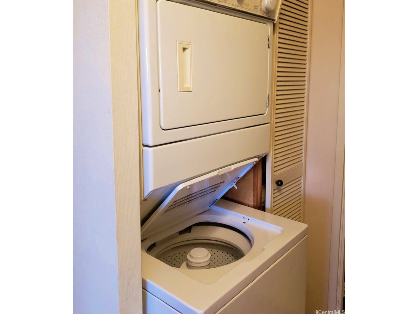Spacious 29th-Floor 2BR/2BA Live-Work Residence | Ocean, Diamond - photo 16