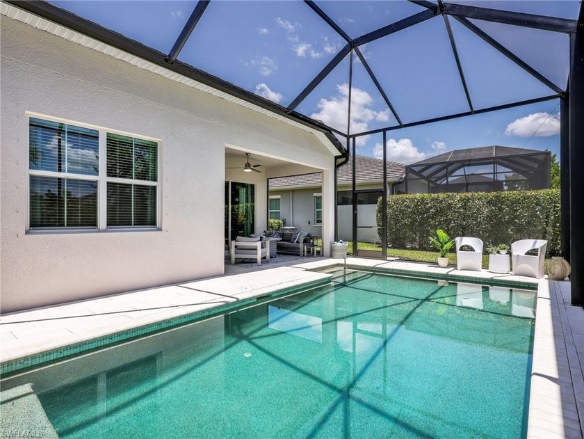 This beautifully maintained 3-bedroom, 2-bath pool villa offers - photo 18