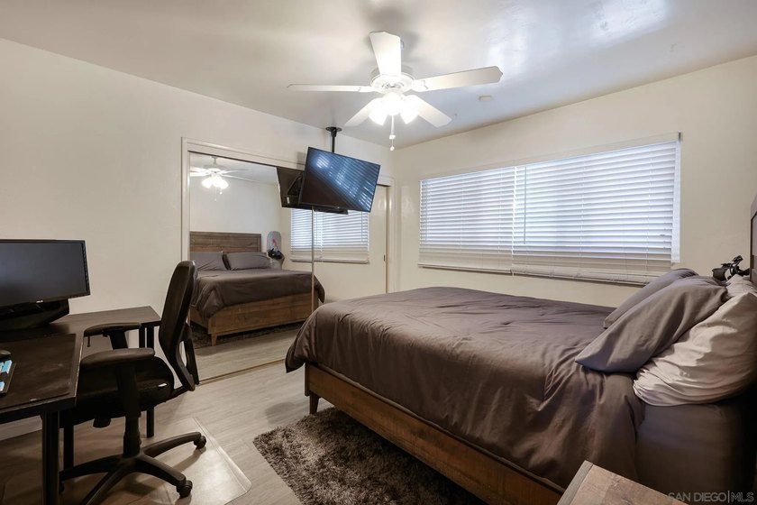 Welcome to Point Loma living in this beautifully updated - photo 19