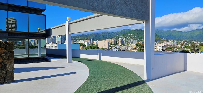 Spacious 29th-Floor 2BR/2BA Live-Work Residence | Ocean, Diamond - photo 20