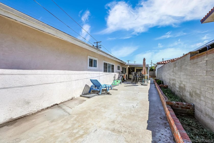 Welcome to Point Loma living in this beautifully updated - photo 27