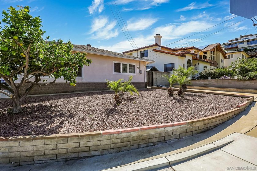 Welcome to Point Loma living in this beautifully updated - photo 31