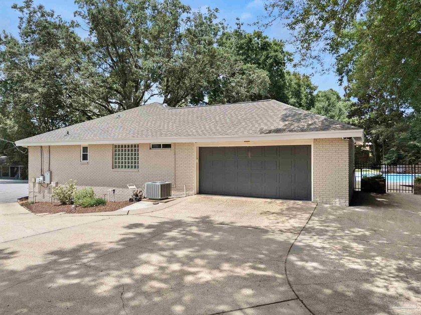 Located in the highly desirable Cordova Park neighborhood, this - photo 38