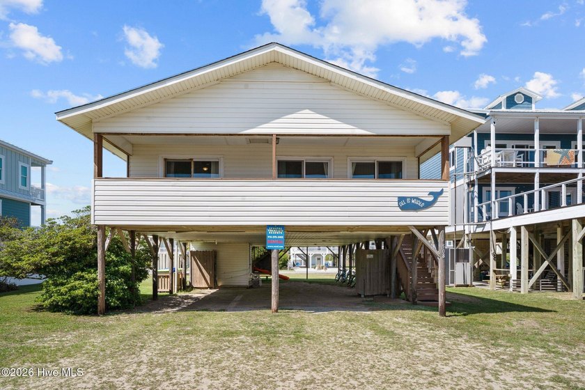 Now is our your chance to own this spectacular, spacious 3 - photo 2