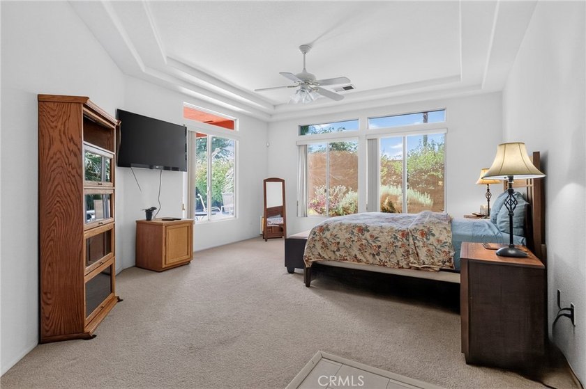 Welcome to 44414 Royal Lytham Drive, a beautifully maintained - photo 12