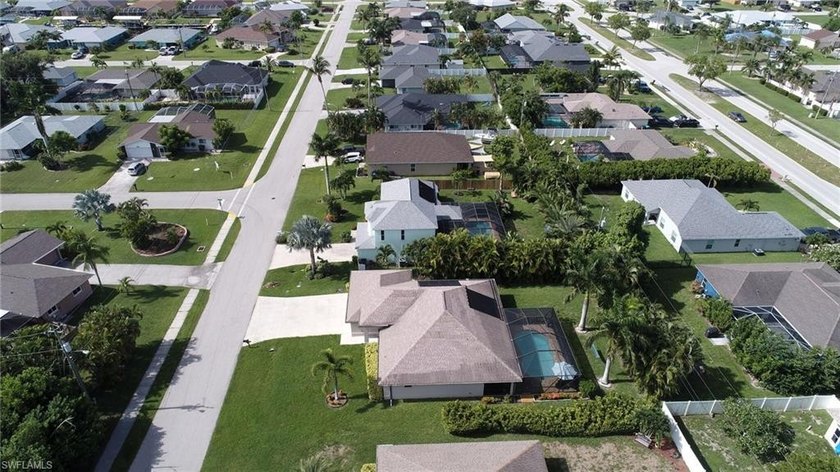 STUNNING POOL HOME IN SOUTHWEST CAPE CORAL IN DESIRABLE PELICAN - photo 28