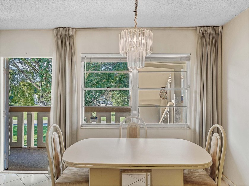 A rare opportunity to own a bright and spacious 2 bedroom, 2 - photo 7