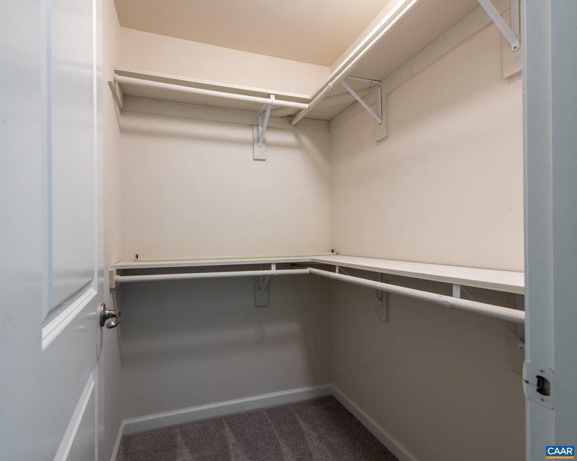 NEW PRICE! New HVAC system 7/6/2026. This desirable Sycamore - photo 14