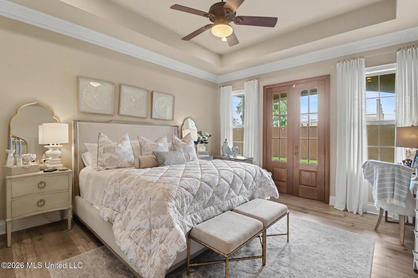 Welcome to this beautifully appointed French Country-inspired - photo 18