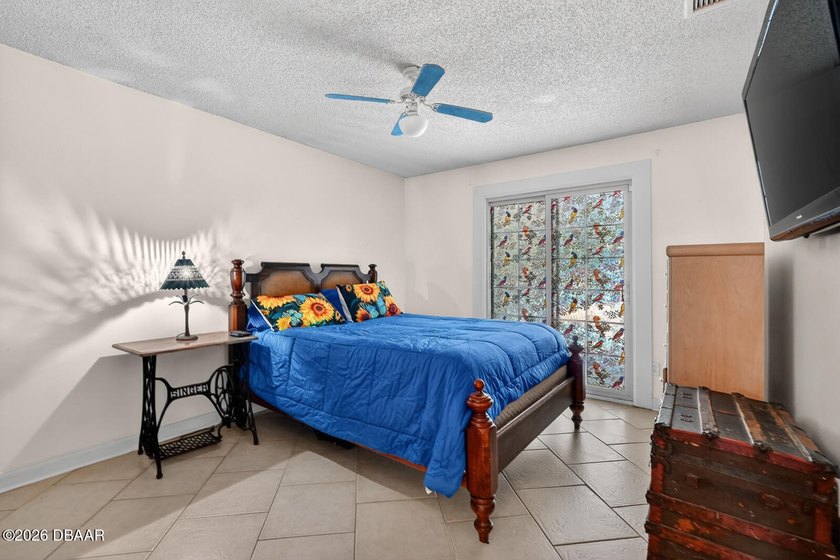 Welcome to a home that's been loved for over 20 years and is - photo 20