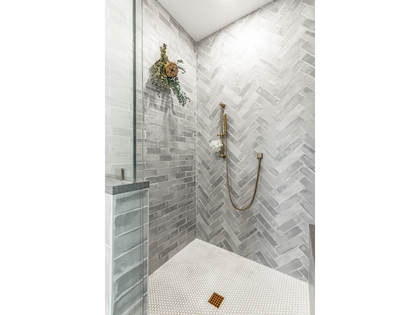 Welcome to 4787 Amethyst Road, where every day is an opportunity - photo 24