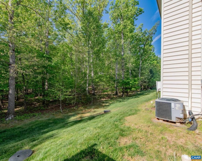 NEW PRICE! New HVAC system 7/6/2026. This desirable Sycamore - photo 26