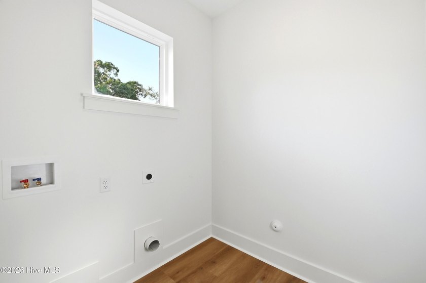 This is the coastal lifestyle upgrade you've been waiting for - photo 36