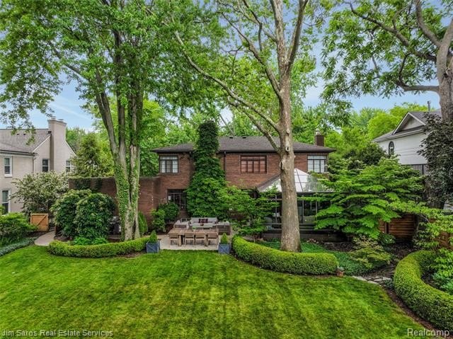 Exceptional brick Contemporary Colonial in the highly coveted - photo 37