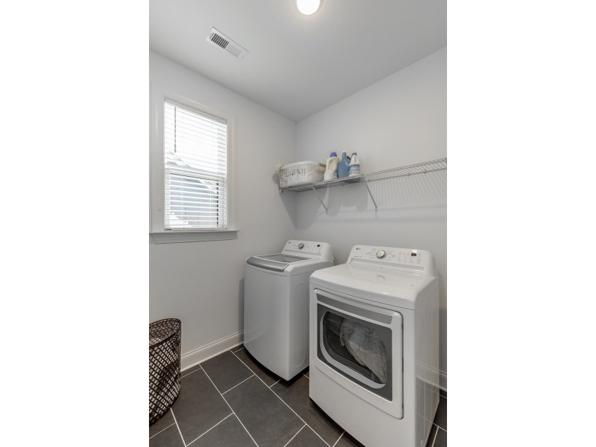 Welcome to 4787 Amethyst Road, where every day is an opportunity - photo 38