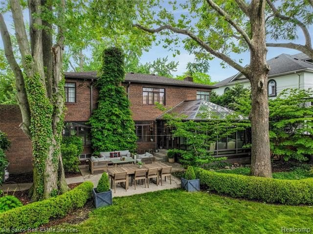 Exceptional brick Contemporary Colonial in the highly coveted - photo 38