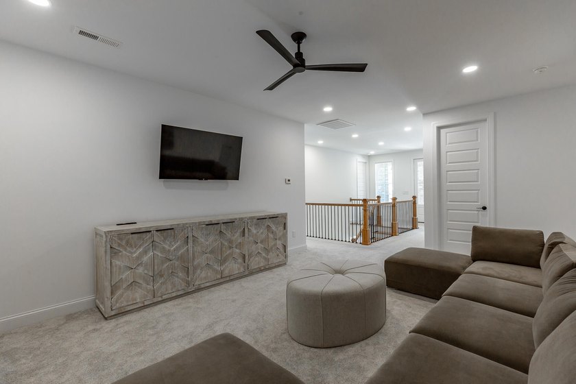 Welcome to 4787 Amethyst Road, where every day is an opportunity - photo 39