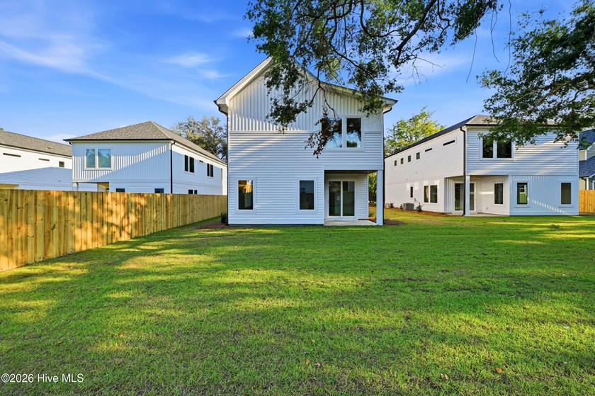 This is the coastal lifestyle upgrade you've been waiting for - photo 44