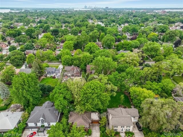 Exceptional brick Contemporary Colonial in the highly coveted - photo 44