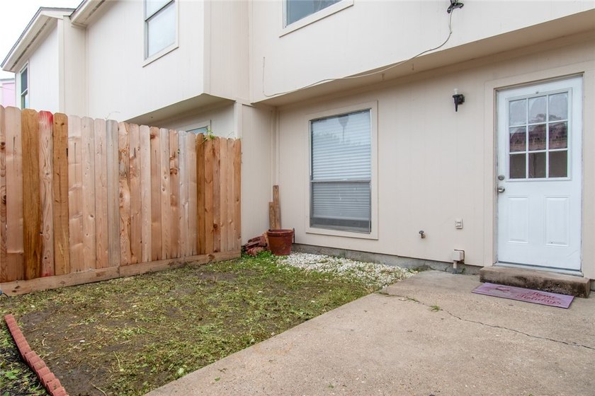 Nicely updated 2-bedroom condo for sale for $119,900 - photo 23