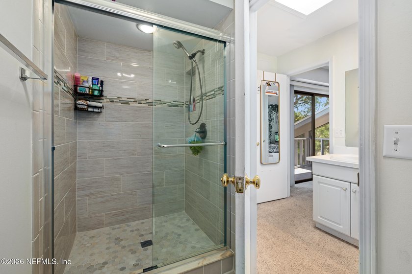 2445 Lorraine Court N is a 1,186 sq ft, 3 full bedroom, 3 full - photo 32
