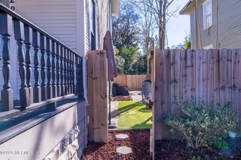 Welcome to this Beautiful Home with an Eye-Catching Front Porch - photo 48