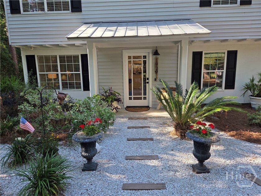 Wake up in your own slice of heaven every day at 1929 Walthour - photo 6