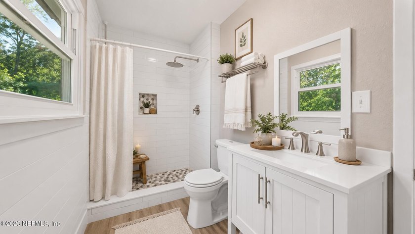 Beautifully renovated 3-bedroom, 2-bath home in the Arlington - photo 24