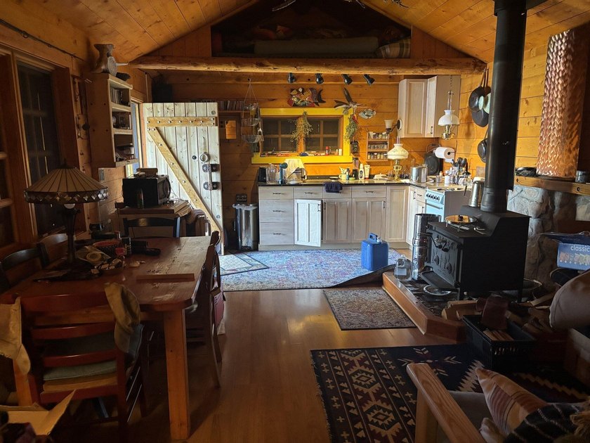 Triple threat access to the best off-grid retreat you've never - photo 10